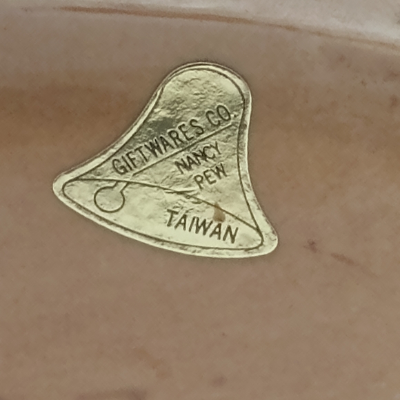 Vintage Giftwares Co.Nancy Pew Ceramic Football Planter Snack Bowel Taiwan Japan - Picture 8 of 12